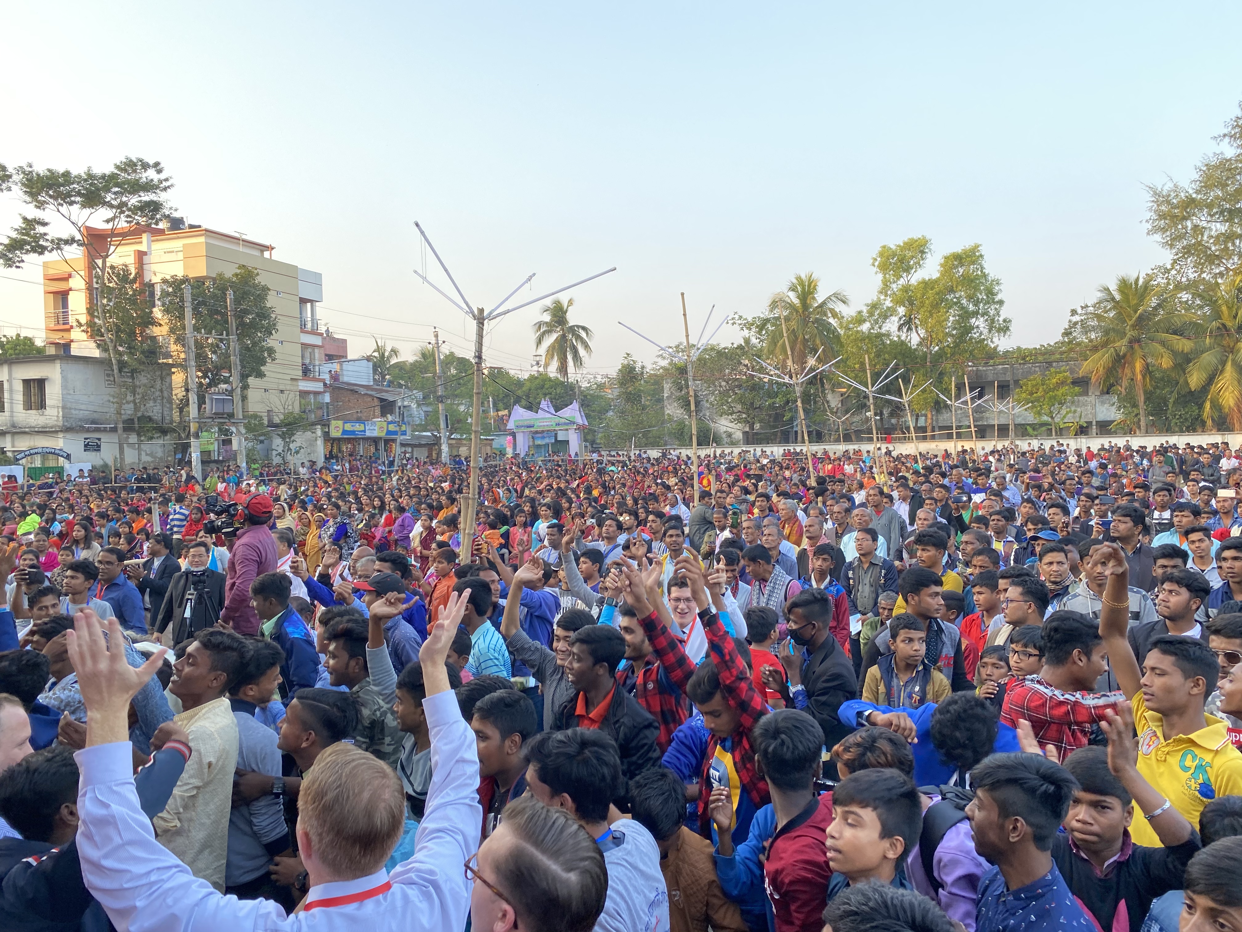 Outdoor mission gathering